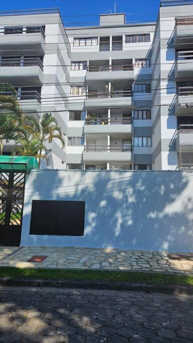 Prainha Beach Lindo Apartamento Proximo A Praia كاراغواتاتوبا المظهر الخارجي الصورة